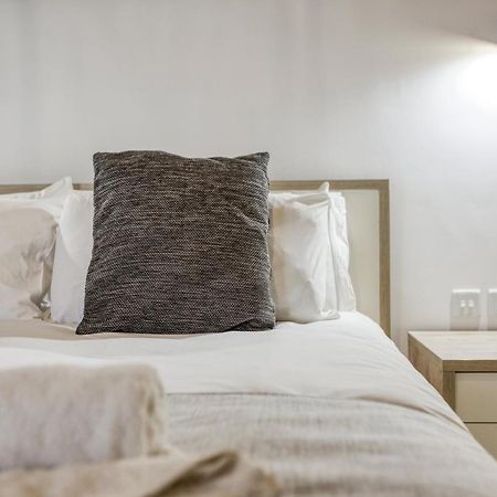A Lovely 1Br Home With Balcony Just Off The Coast By 360 Estates Saint Julian's Bagian luar foto
