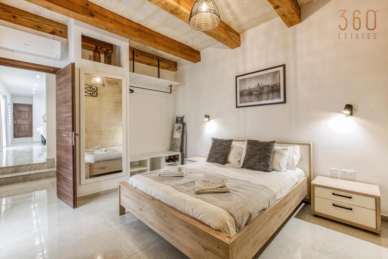 A Lovely 1Br Home With Balcony Just Off The Coast By 360 Estates Saint Julian's Bagian luar foto