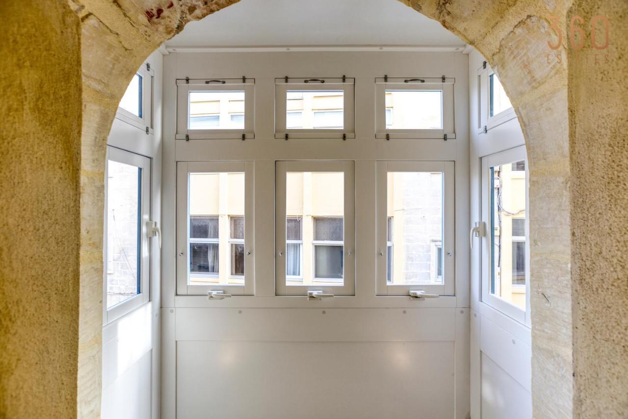 A Lovely 1Br Home With Balcony Just Off The Coast By 360 Estates Saint Julian's Bagian luar foto